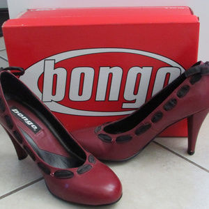 Bongo Size 7 Red 3.5 inch heels with black ribbon